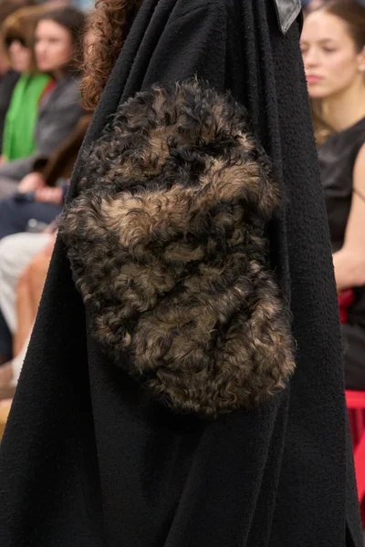 Look 21